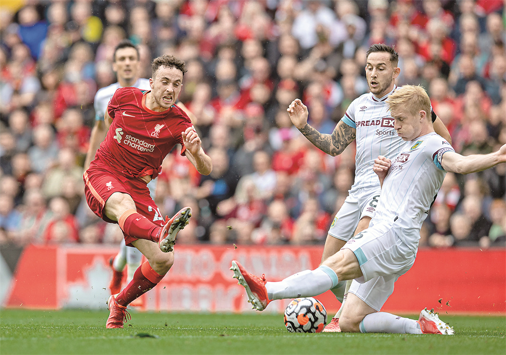 桑德兰全队的跑动量和投入度比之前有下滑，这可能也会是曼城赢球的机会