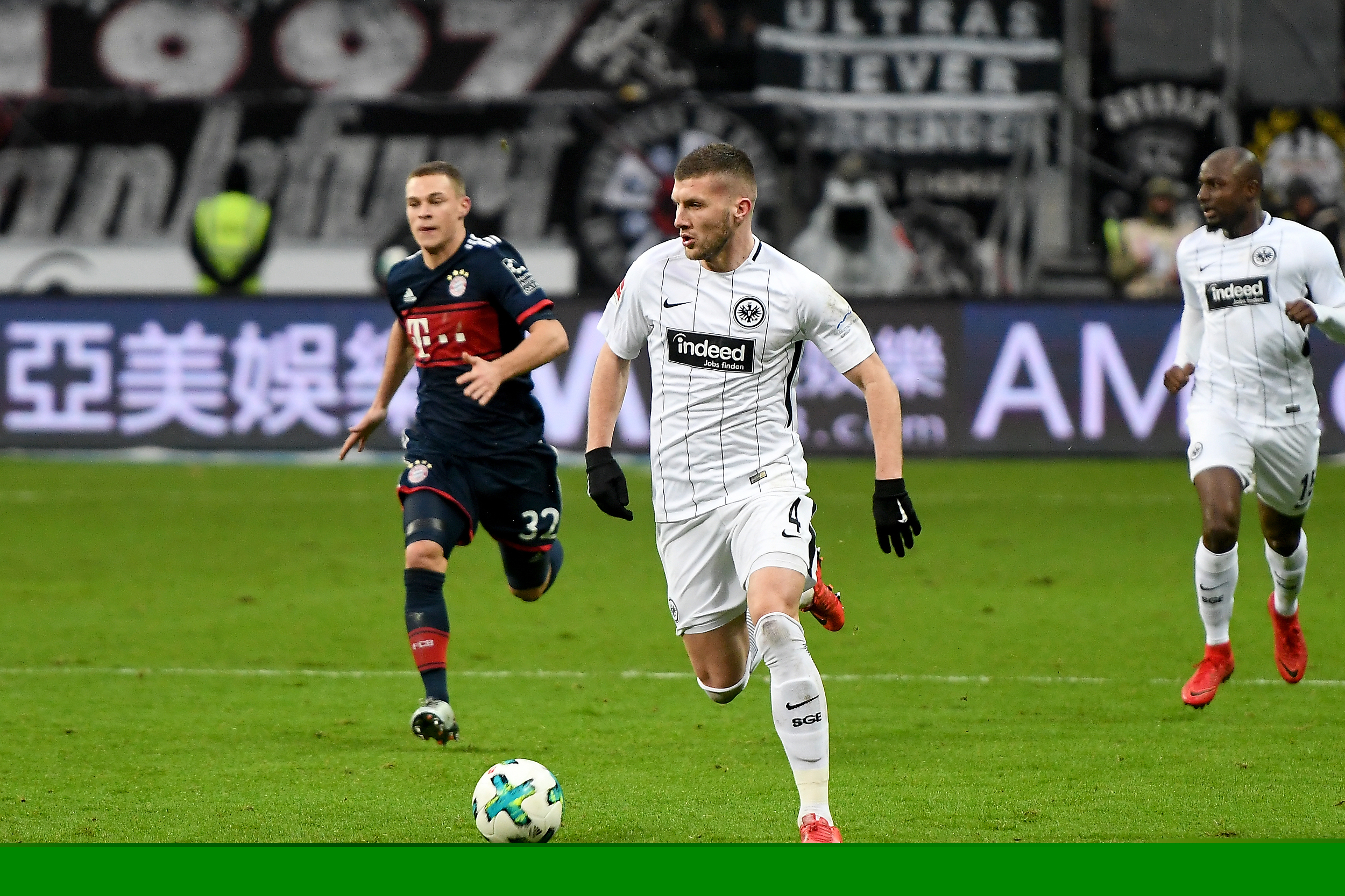 塞尔：西足协担心巴萨无法正确引导亚马尔，他已多次成为舆论中心（塞尔：西班牙足协忧虑巴萨难以妥善引导亚马尔，他屡次成舆论焦点）