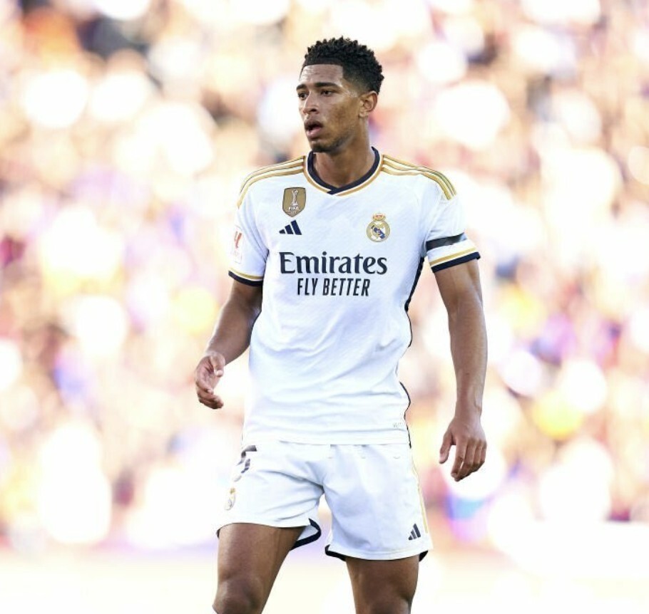 杰伦·约翰逊背靠背拿下三双，成为老鹰队史第二人