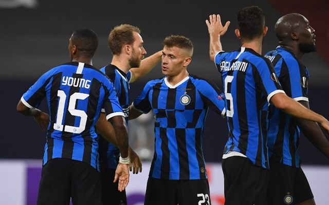 太阳报：森林后卫埃纳在养伤期间和其他球员的女友谈恋爱