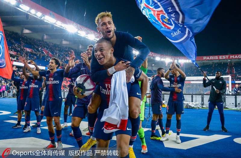 8胜1平，皇马在蒂尔潘执法的欧冠比赛中保持着不败成绩（蒂尔潘执法欧冠，皇马9战不败：8胜1平）