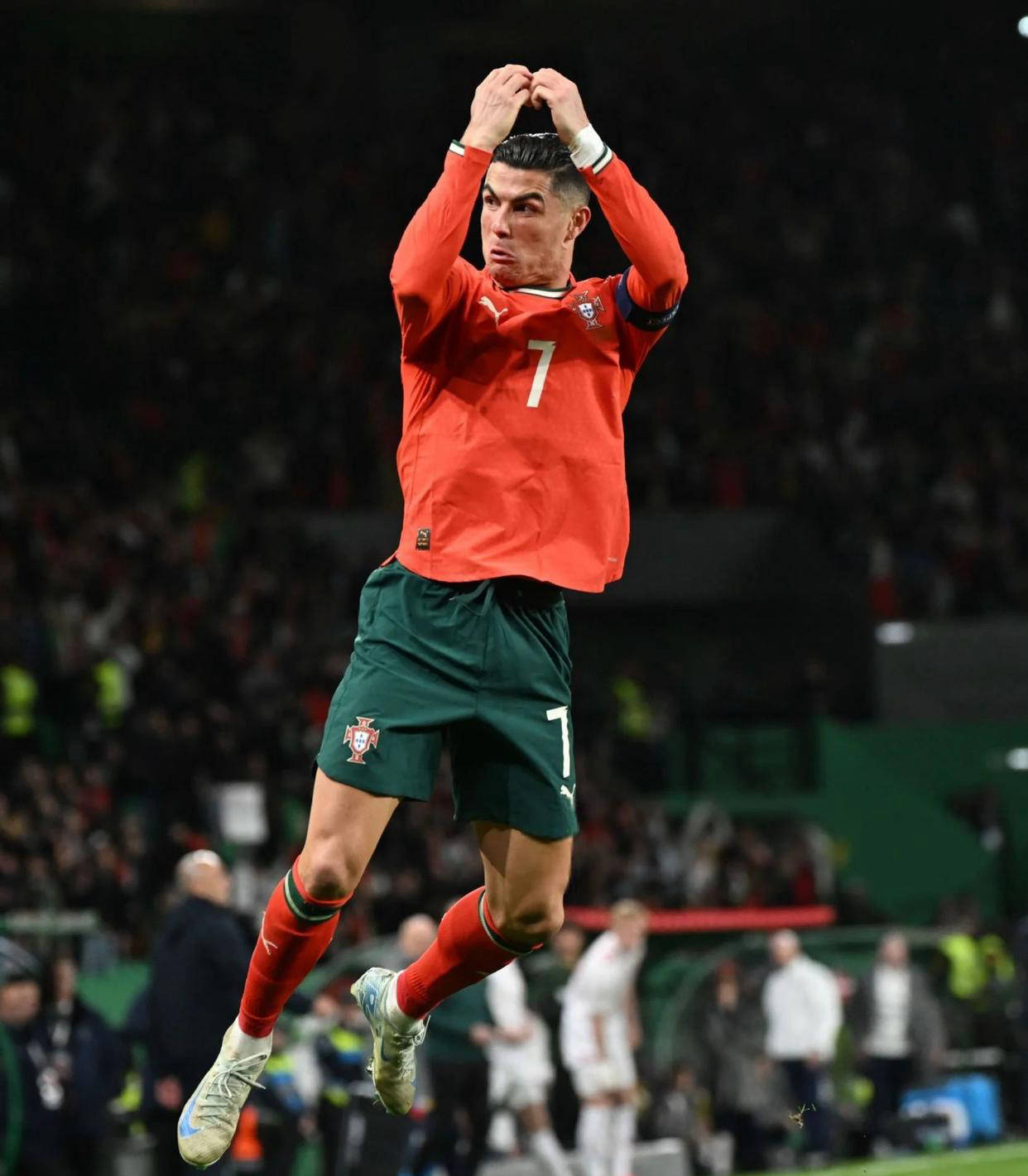 26年前的8月3日：亨利从尤文图斯加盟阿森纳