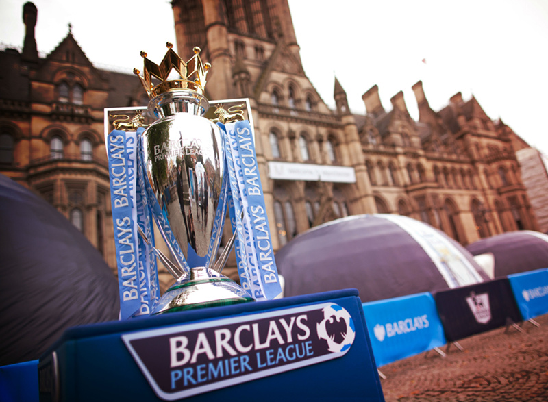 从天堂到地狱，索博在2-1领先后疯狂庆祝，被绝杀后伤心落泪