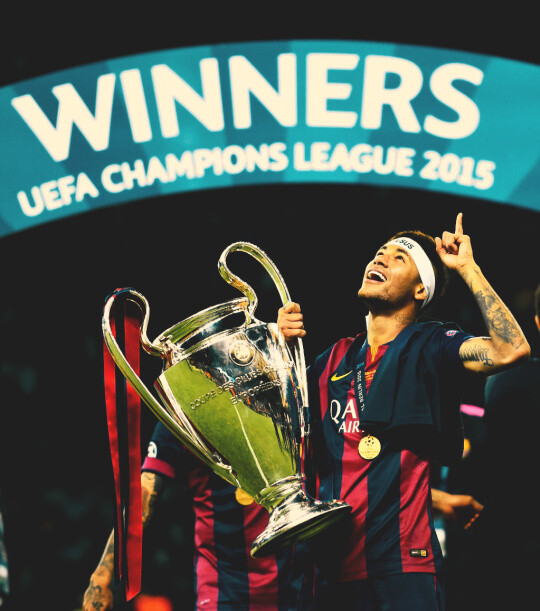 欧冠淘汰赛前瞻：巴萨主场迎战曼联,