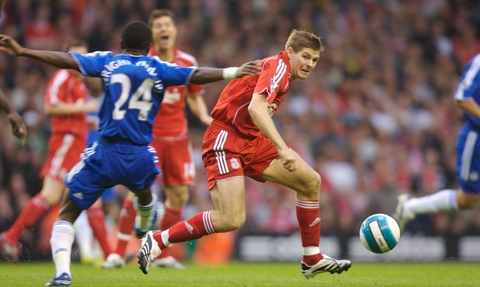 太疯了！费内巴切0-2落后3-2翻盘，瓦尔加斯MVP杀疯了