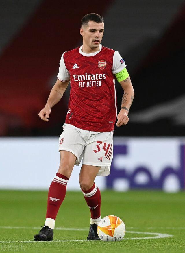 聋人篮球观赛：让我们挥动手语为运动员呐喊