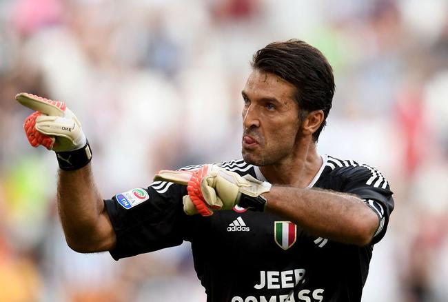 万-比萨卡8.7分羞辱老东家，曼联主场闷平保级队，阿莫林换人再遭质疑